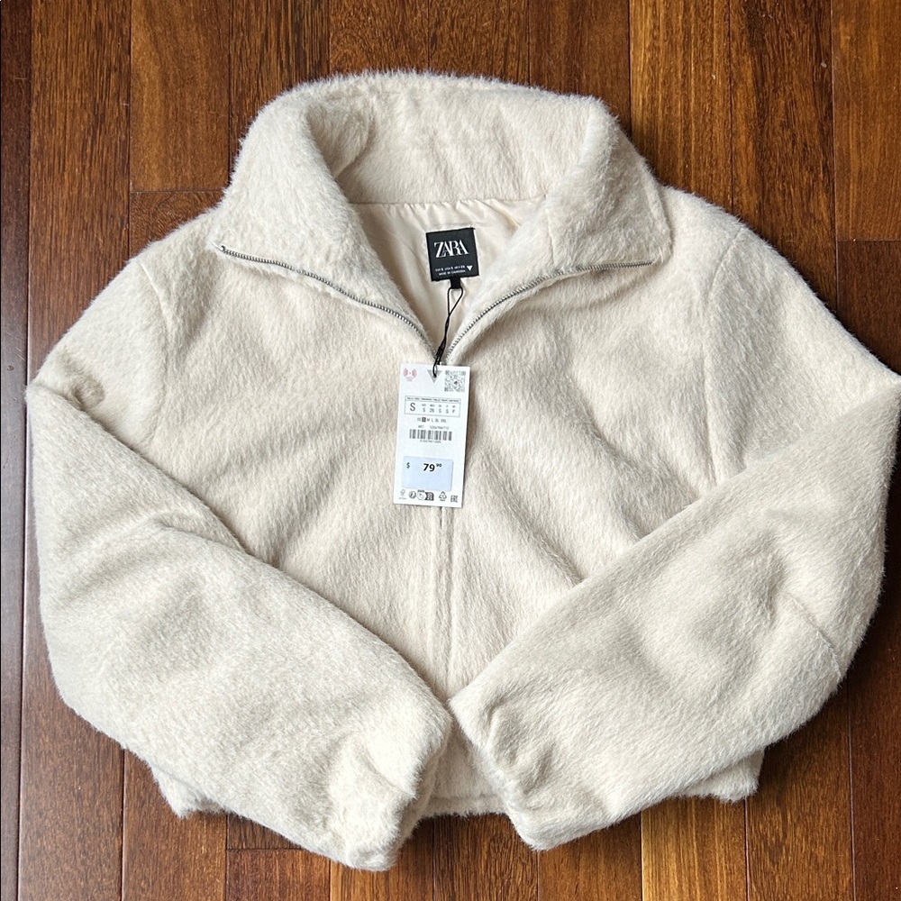Zara Off-White Fuzzy Zip-Up Jacket